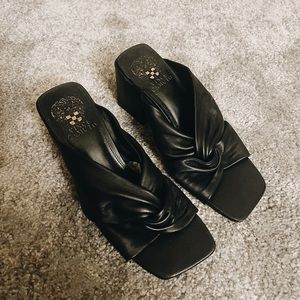 Vince Camuto Jenabie Black Sandal